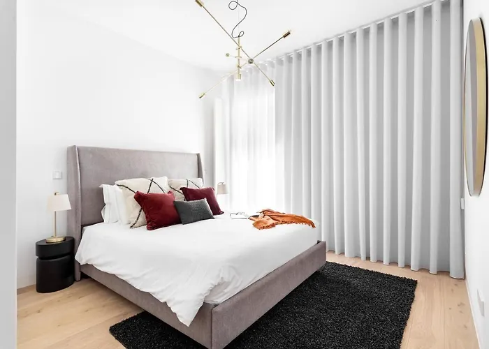 Joivy Elegant 1-br In Perfect Centre Apartment Lisbon