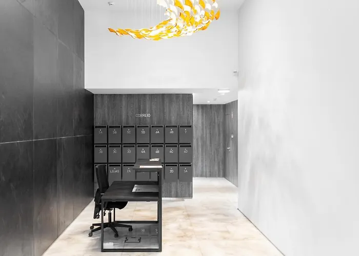 Joivy Elegant 1-br In Perfect Centre Lisbon