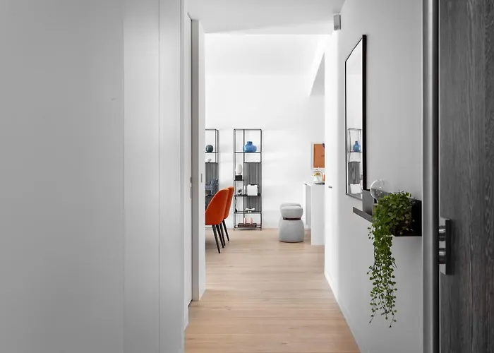 Apartment Joivy Elegant 1-br In Perfect Centre *